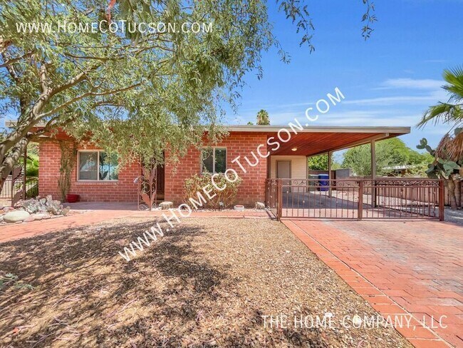 Photo - 2702 N Richey Blvd House