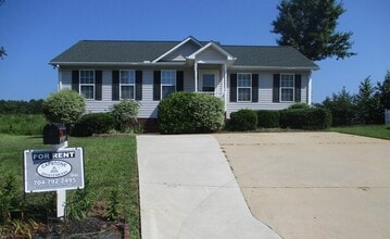 Building Photo - 279 Southaven Ct