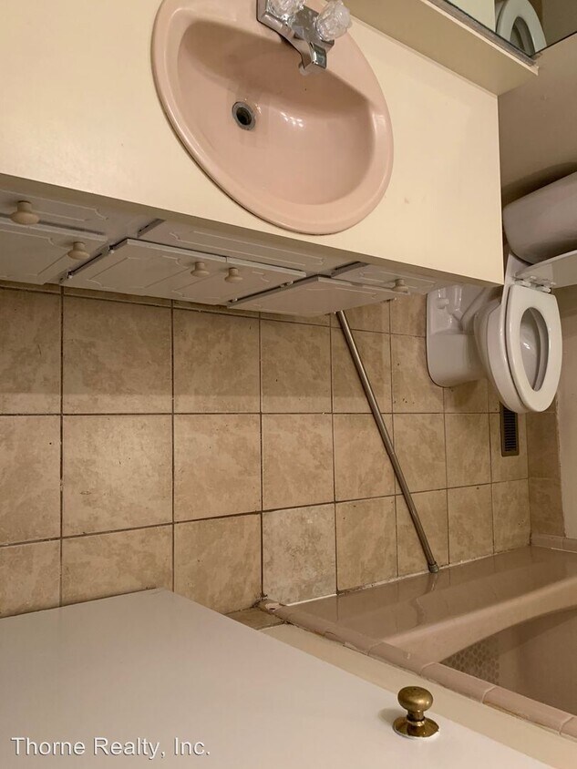 Foto del edificio - 3 br, 1 bath House - 4317 Kent Road