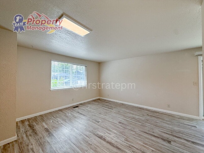 Building Photo - 4336 W Rose Hl St