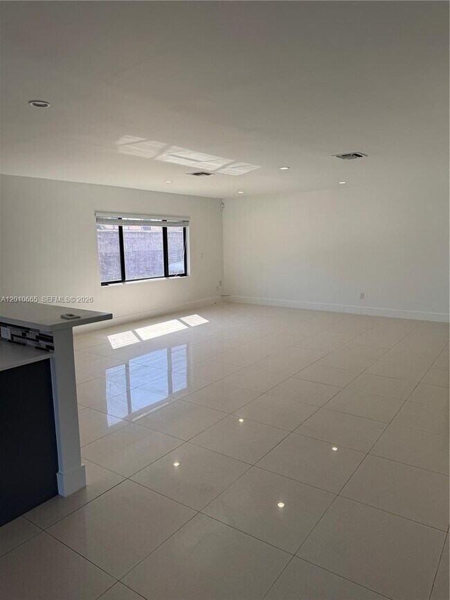 Foto del edificio - 3155 SW 132nd Ave