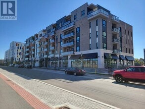 Building Photo - 1350-1350 Hemlock Rd