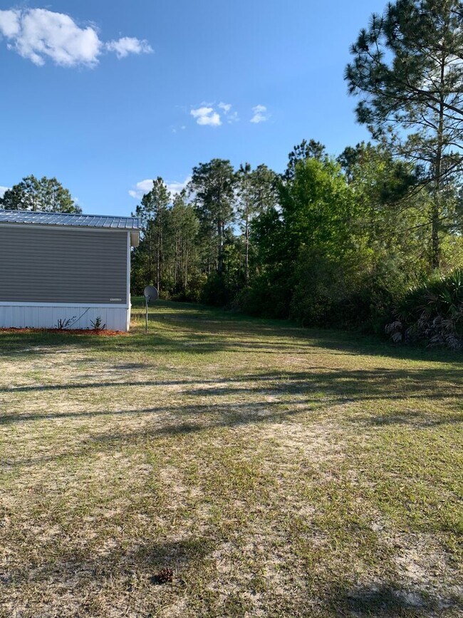 Beautiful 3x2 Mobile Home in Middleburg House Rental in Middleburg