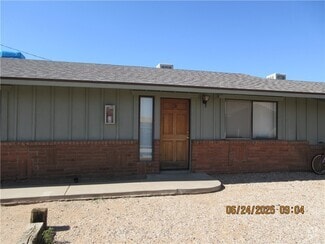 Building Photo - 3829 N Roosevelt St