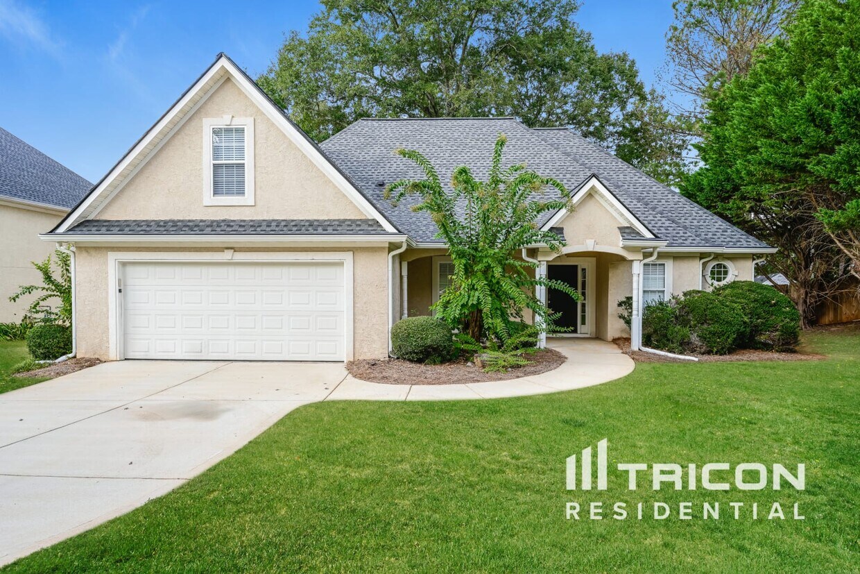 Foto principal - 222 Yardsley Dr