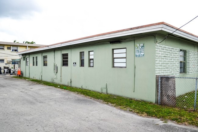 Central Palms Apartments 2 - 83 W 8th Street Hialeah, FL 33010 - Central Palms Apartments II