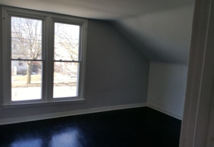 Bedroom - 1216 N Grand River Ave