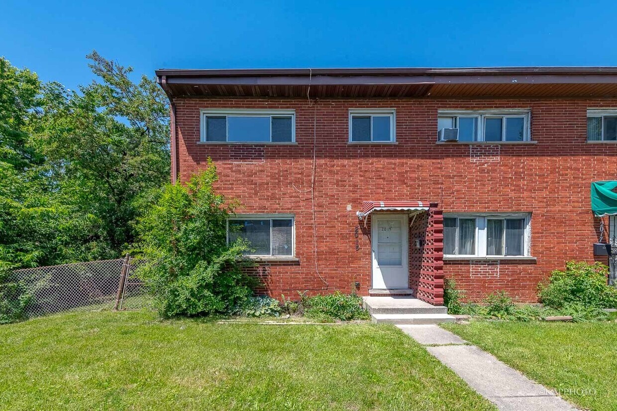 Primary Photo - 2015 171st St