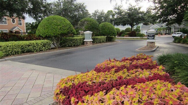 Building Photo - 12837 Madison Pointe Cir