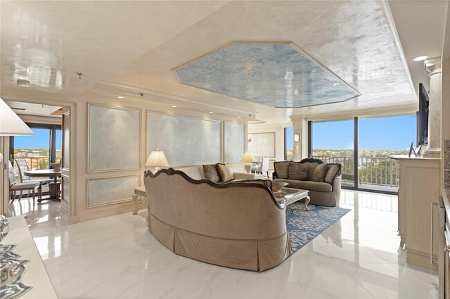 Foto del edificio - 2917 S Ocean Blvd