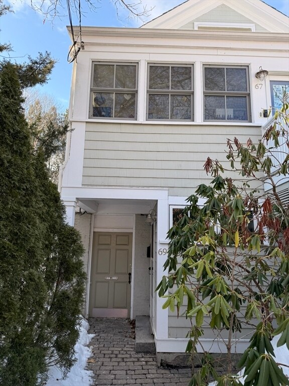 Foto del edificio - 69 Seaverns Ave