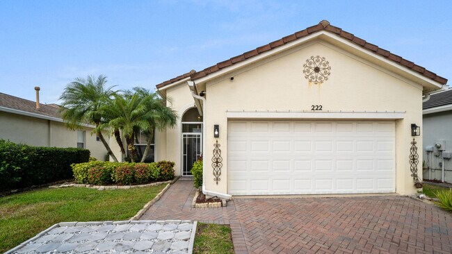 Foto del edificio - 222 Manatee Springs Way