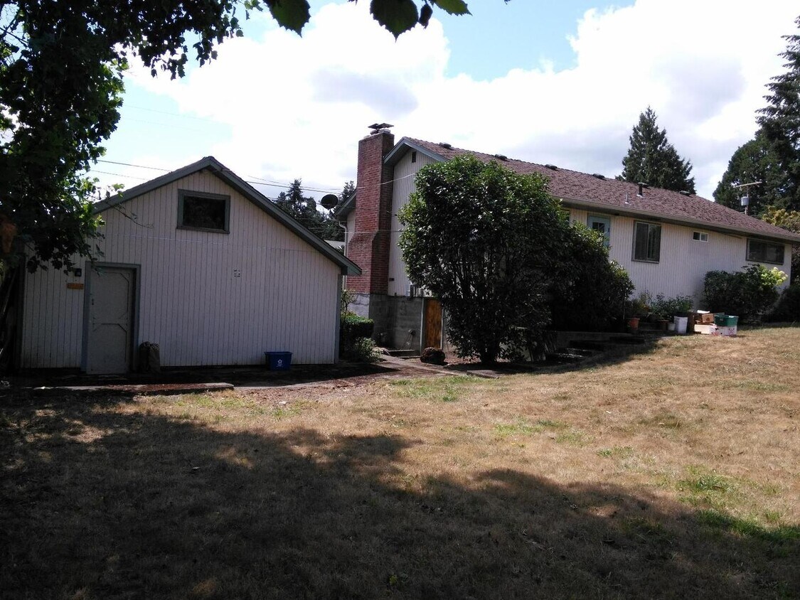 Foto del edificio - (363) Hayes Street Home  4 Bedroom / 1 Bat...