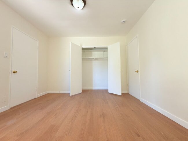 Building Photo - Updated 3-Bedroom Home with Modern Upgrade...
