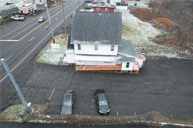 Foto del edificio - 653 Old Liverpool Rd