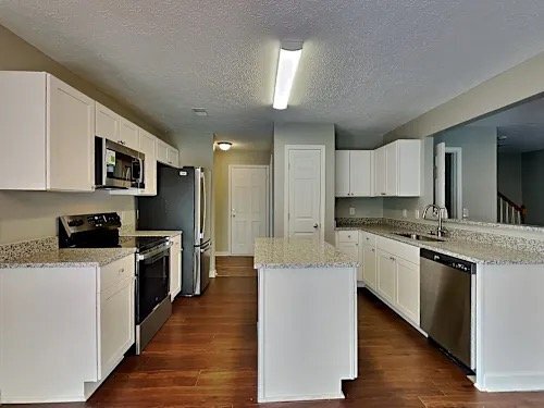 Photo - 7051 Calderwood Dr House