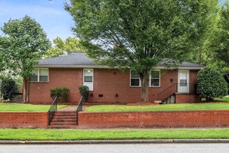 Building Photo - 408 N Mendenhall St