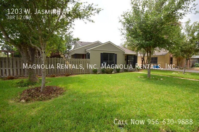 Foto del edificio - 1203 Jasmine Ave