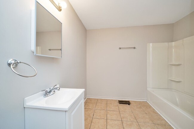 Building Photo - Move-In Ready 3BR/2BA Home in Graysville