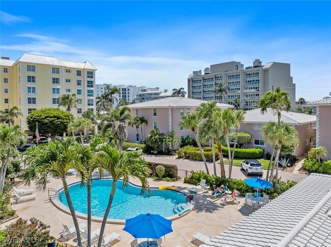 Foto del edificio - 1910 Gulf Shore Blvd N