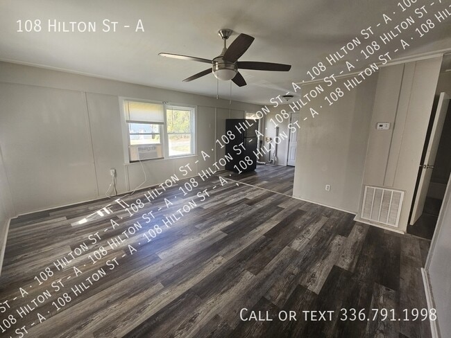 Photo - 108 Hilton St House