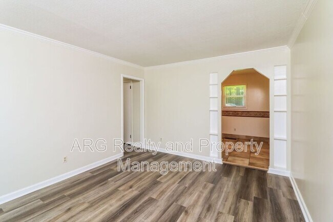 Foto del edificio - 2845 Cardo Dr NW