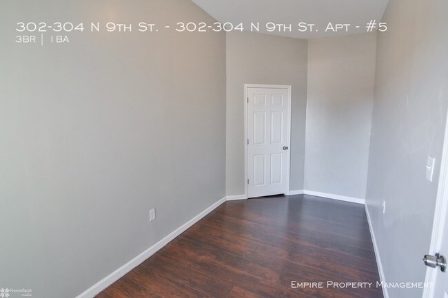 Building Photo - 302-304 N 9th St