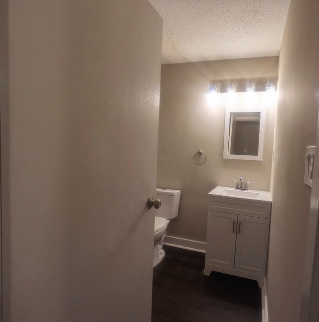 Building Photo - 118 Garr Ln