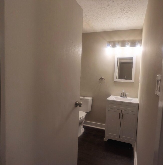 Foto del edificio - 118 Garr Ln