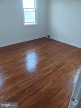 Building Photo - 7000 Kindred St