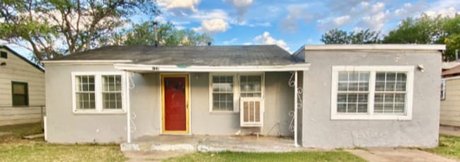 Building Photo - 122 Avenue V