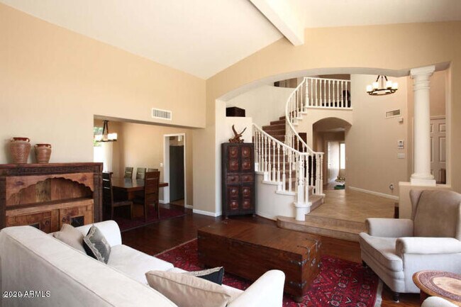 Foto del edificio - 1628 E Glenhaven Dr
