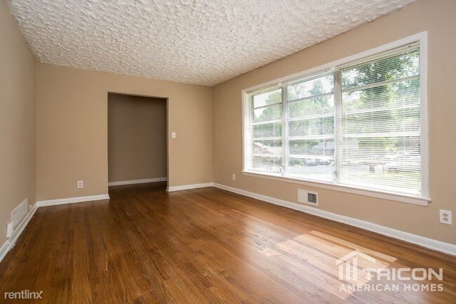 Building Photo - 2685 Whites Mill Ct