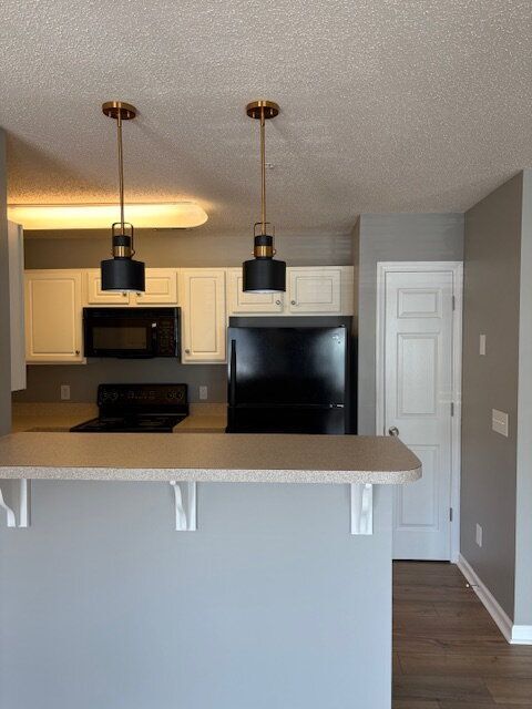 Building Photo - 3475 Forestdale Dr