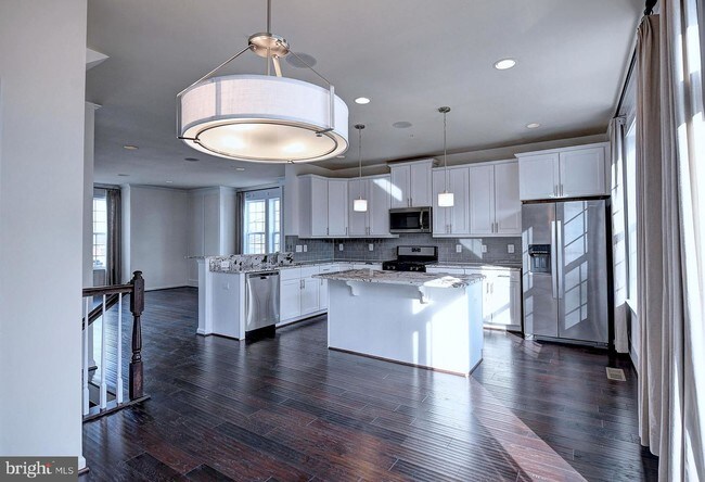 Building Photo - 203 Gunther Pl