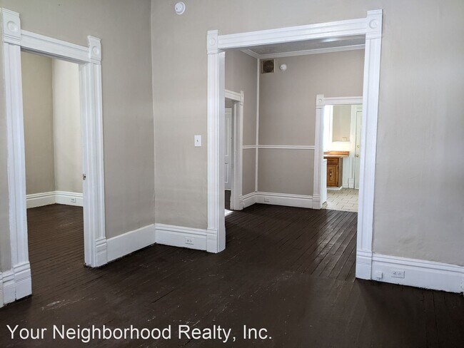 Building Photo - 2 br, 1 bath House - 213 N Fourth St
