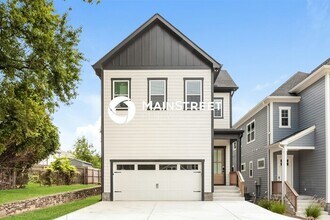 Building Photo - 1419 Preston Dr