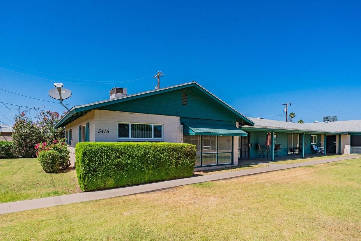 Foto principal - Remodeled Central Phoenix Apartment