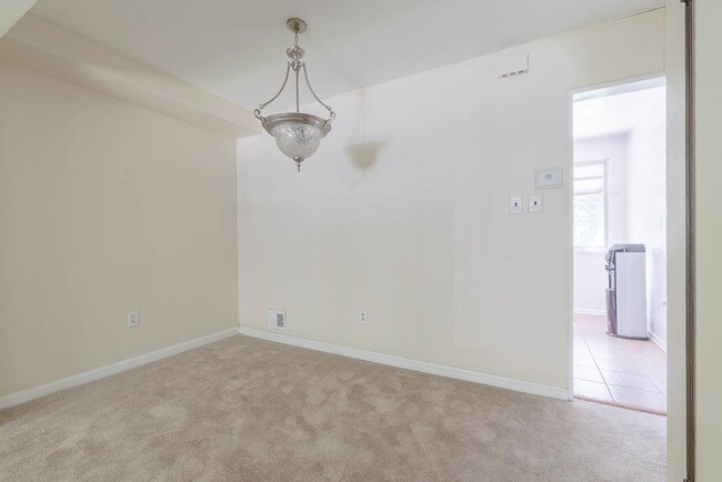 Building Photo - 4129 18th St NE