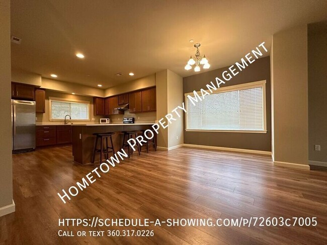 Foto del edificio - 3 Bedroom 2.5 Bath Condo on Briggs Drive -...