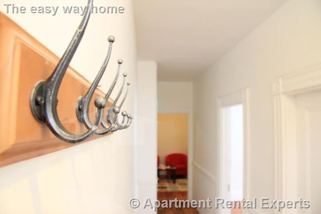 Photo - 52 Portsmouth St Apartment