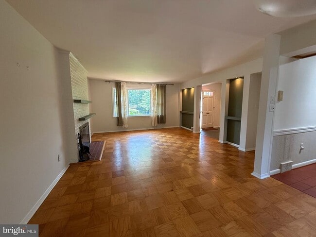 Building Photo - 6534 Jay Miller Dr