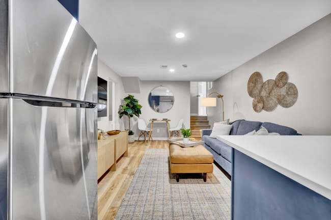 Building Photo - 1319 S Lincoln St