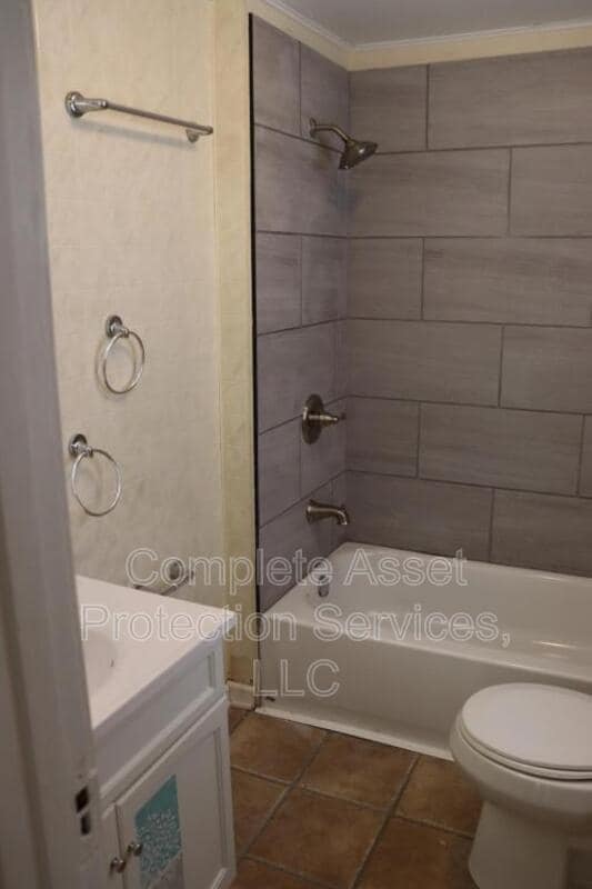 Foto del edificio - 718 Turner St