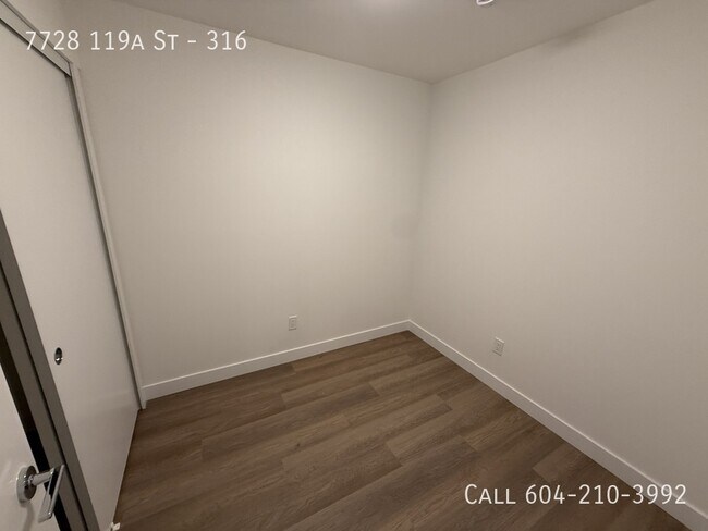 Photo du bâtiment - One Bedroom Plus Junior Bedroom Condo in Delta