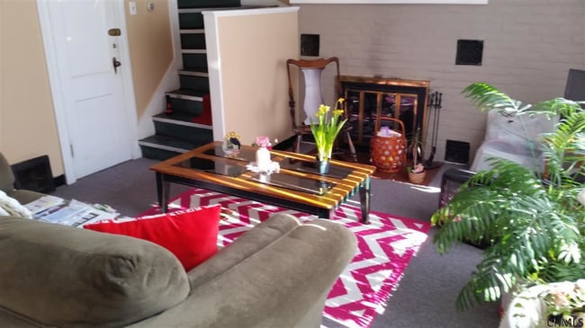 Building Photo - 49 Woodward Ave