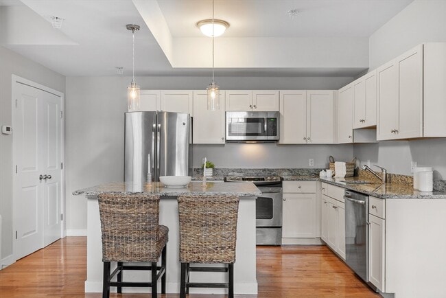 Foto del edificio - 99 Essex St