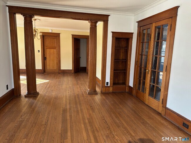 Foto del edificio - 184 S Main St