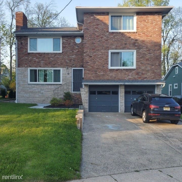 Primary Photo - 24 Field Rd