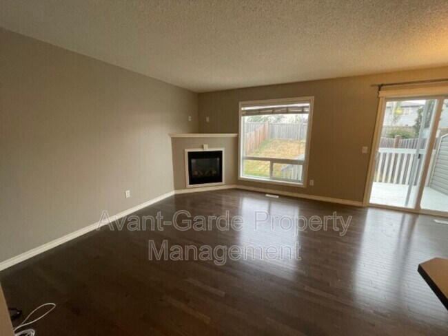 Building Photo - 21314-21346 46 Ave NW